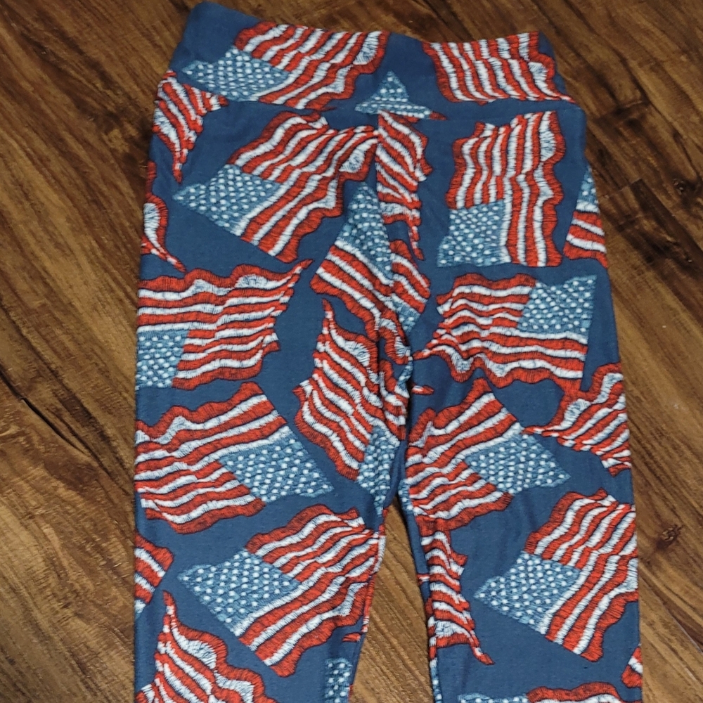 LuLaRoe American Flag Tween Leggings